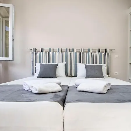 Apartamento Corfu's New Fortress Cosy *